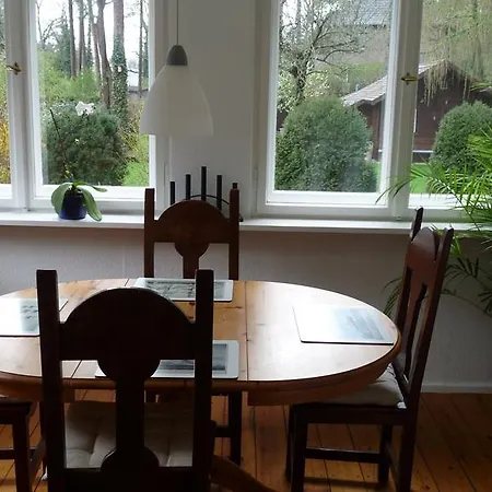 Apartment Ferienwohnung Bonin *
