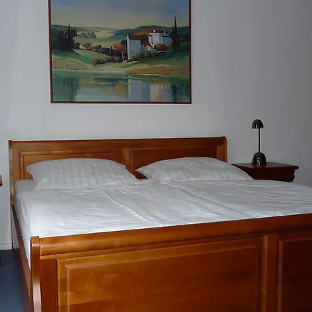 Apartment Ferienwohnung Bonin *